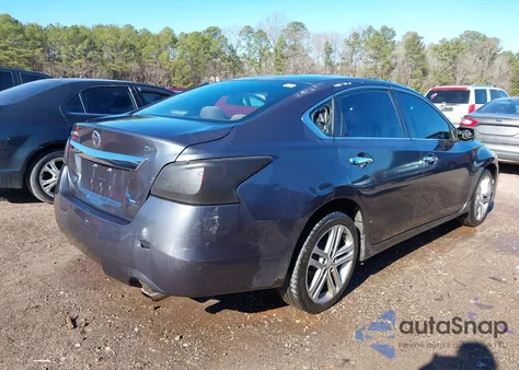 2013 Nissan Altima 2.5 S z USA, uszkodzony, nr VIN 1N4AL3AP6DC264262